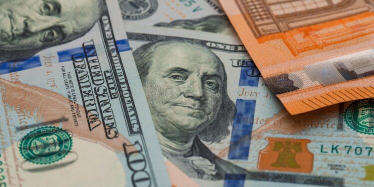 6 países com os maiores salários mínimos do mundo em 2025