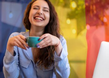 Como obter uma autorização legal de trabalho na Romênia?