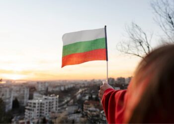 Empregos em alta e mais bem pagos para estrangeiros na Hungria