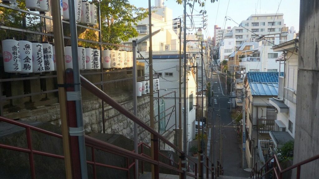 Escadaria de Your Name (Santuário Suga)