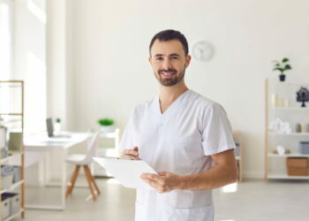 Fisioterapeutas ganham os maiores salários do mundo nestes 7 países