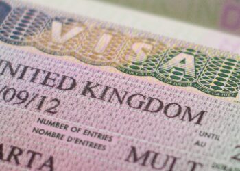 Reino Unido altera regras para imigração a partir de 2026