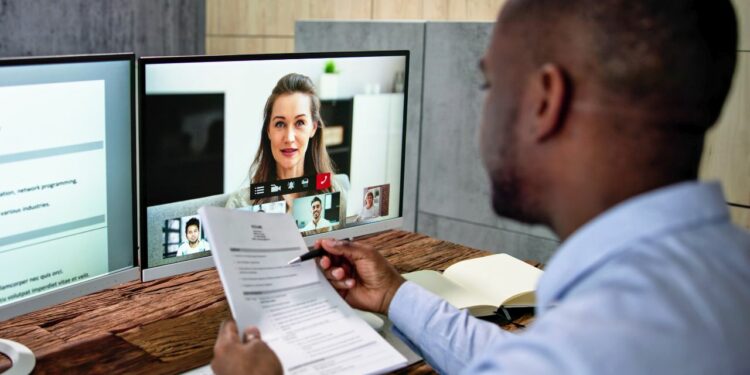 Pretensão salarial internacional