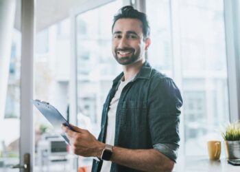 7 profissões cada vez mais desvalorizadas no Brasil e valorizadas no exterior