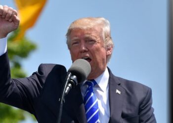 EUA reduzirá imigração legal e aumentará deportações em 2026