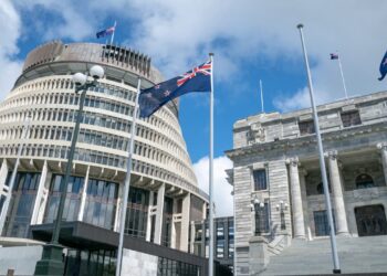 Nova Zelândia apresenta mudanças na política de imigração para 2026