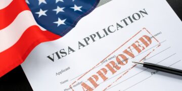 EUA anuncia processo de inscrição do visto H-1B para 2027