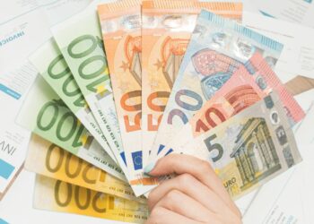 Sobra de salario Europa