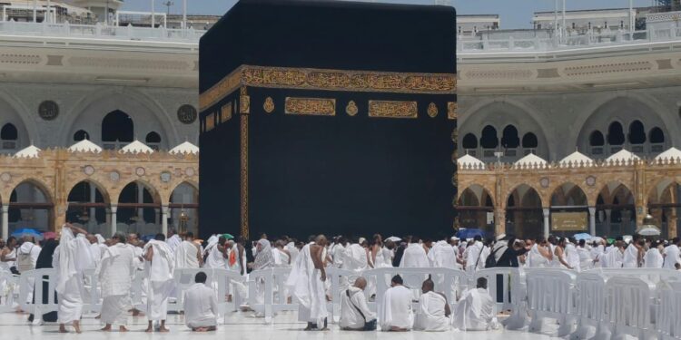 Umrah — Ahmad Khan