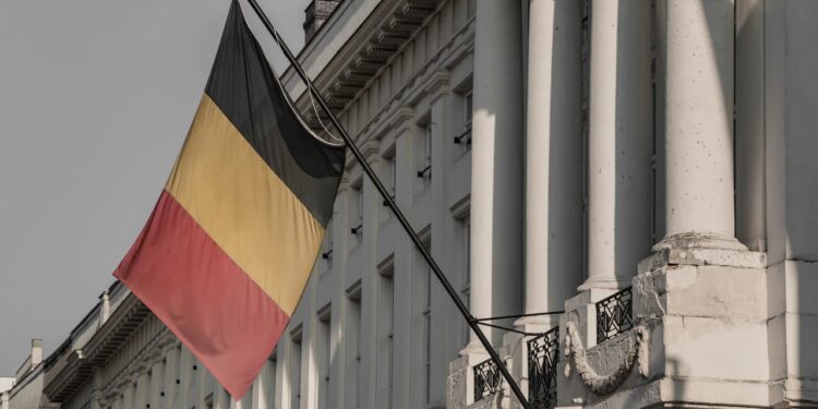Novas regras de imigração da Bélgica — Imagem by Canva