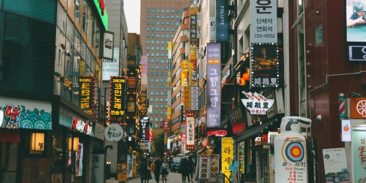 Trabalhar na Coreia do Sul como estrangeiro — Imagem by Canva